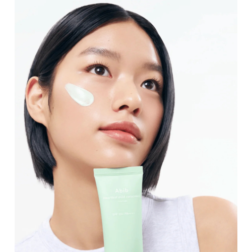 Abib - Sonnenschutz fürs Gesicht Heartleaf Mild SPF50+ PA++++
