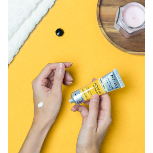 Babaria - Reparierende, feuchtigkeitsspendende und schützende Handcreme
