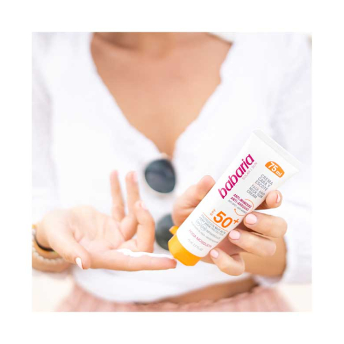 Babaria - Sonnenschutz-Gesichtscreme gegen Hautunreinheiten SPF50 + 75ml - Hagebutte