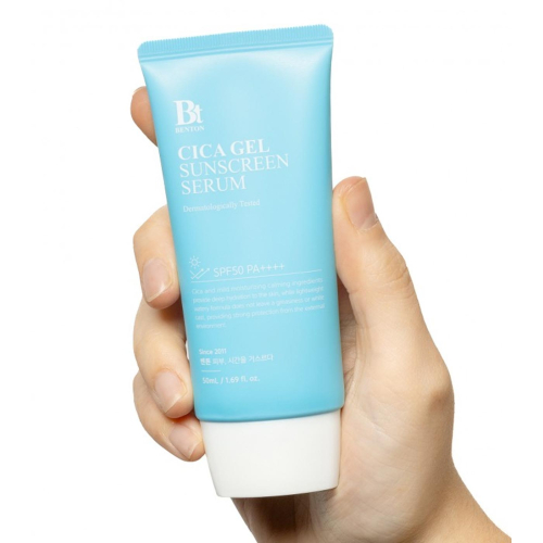 Benton - Feuchtigkeitsspendendes und beruhigendes Sonnenschutzserum SPF50+ Cica Gel