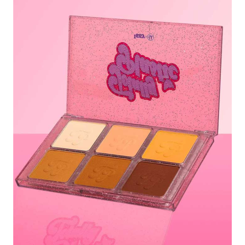 BH Cosmetics - *Totally Plastic* – Iggy Azalea Face Palette - Totally snatched