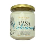 Book and Glow – *The Archives* – Sojakerze – Viktorianisches Haus