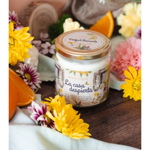 Book and Glow - *Perfect Moments* - Sojakerze - La casa despierta