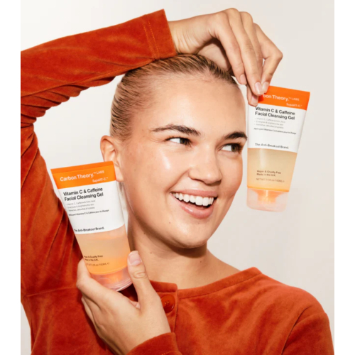 Carbon Theory - *SupaVIT-C* - Gesichtsreinigungsgel mit Vitamin C und Koffein