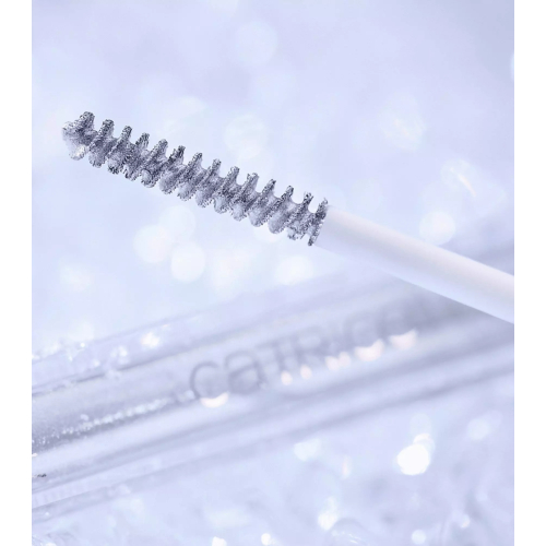 Catrice - *Arctic Illusion* - Glitzer-Augenbrauenfixierer Arctic Blink