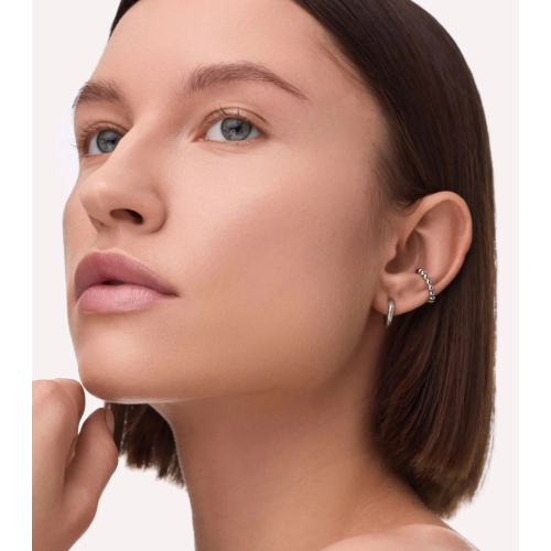 Catrice - Illuminierende Foundation Skin Like - 030N