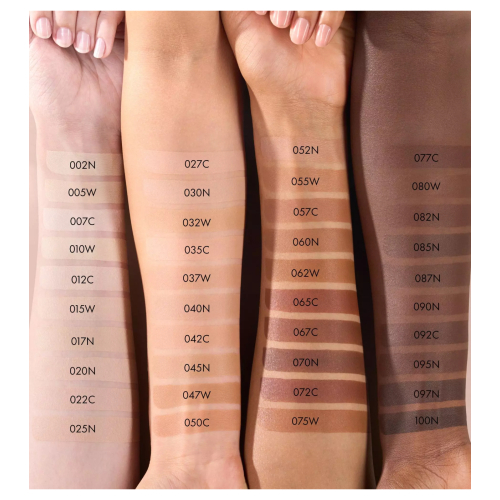 Catrice – Invisible Cover Makeup Base - 047W