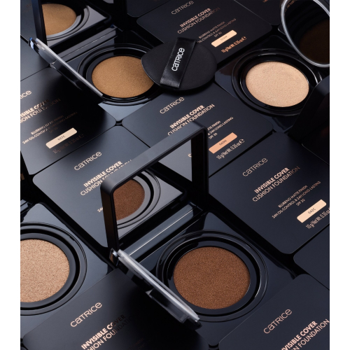Catrice - *Glass Cloud* - Make-up-Basis Invisible Cover Cushion Foundation - C027C
