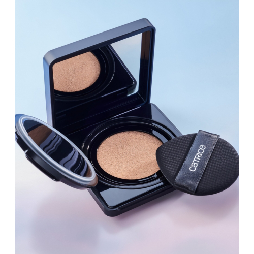 Catrice - *Glass Cloud* - Make-up-Basis Invisible Cover Cushion Foundation - C042C