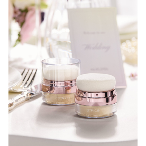 Catrice - *Brides & Besties* - Powder Body Illuminator Dream Cushion