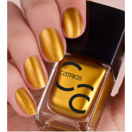Catrice – ICONails Gel-Nagellack – 156: Cover Me In Gold