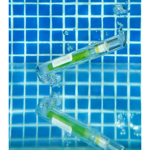 Catrice - *Poolside Of Life* – Biphasisches Lippenöl – C01: Under Palm Trees