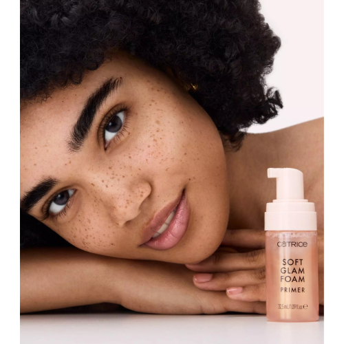 Catrice - Schaumgrundierung Soft Glam