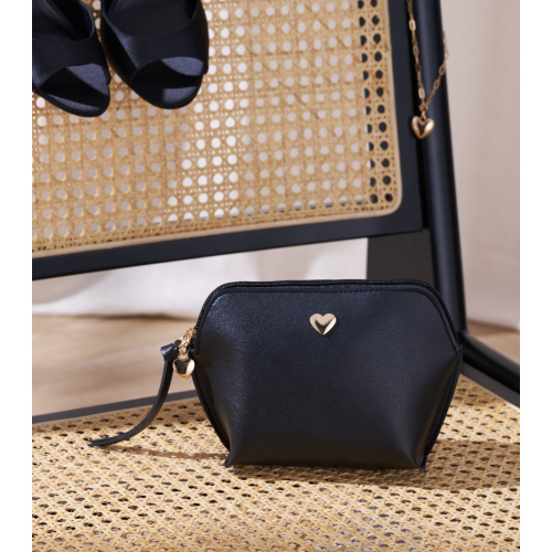 Catrice - *Valentine Who?* - Kulturbeutel