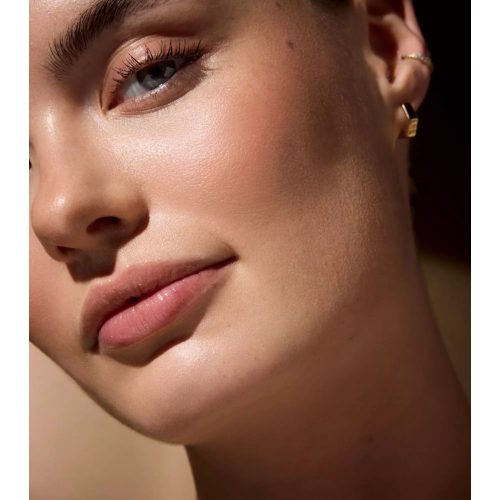 Catrice – *Wonder Woman* – Schimmernder Lip Glaze – 010: Believe In Wonder