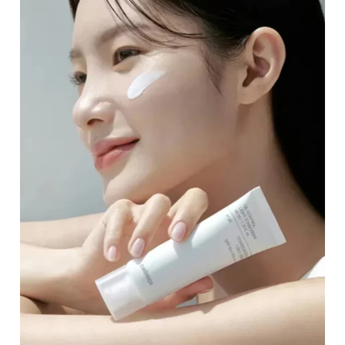 Celimax - *Oil Control* - Sonnenschutz fürs Gesicht Light Sunscreen SPF50+ PA++++