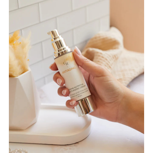 CR Cosmetics - *Antiaging* - Reines Retinol 0,25 % pflegende Gesichtscreme