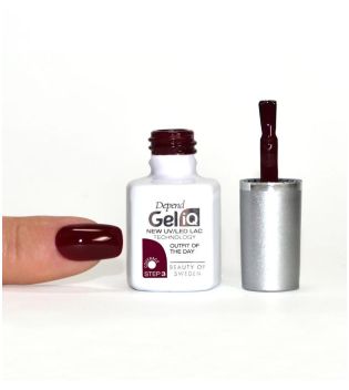 Depend – Nagellack Gel iQ Step 3 - Outfit of the day