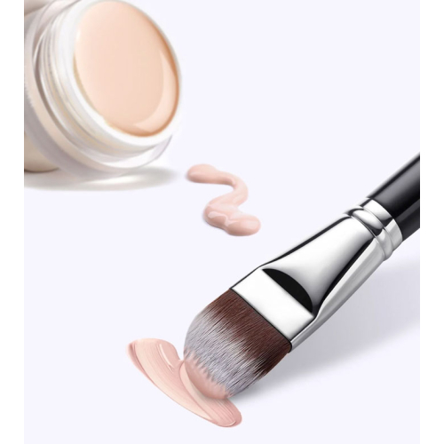 Eigshow - Foundation-Pinsel F625