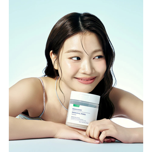 Eqqualberry - *Swimming Pool* - Feuchtigkeitsspendende und beruhigende Toning-Pads - 70 pads