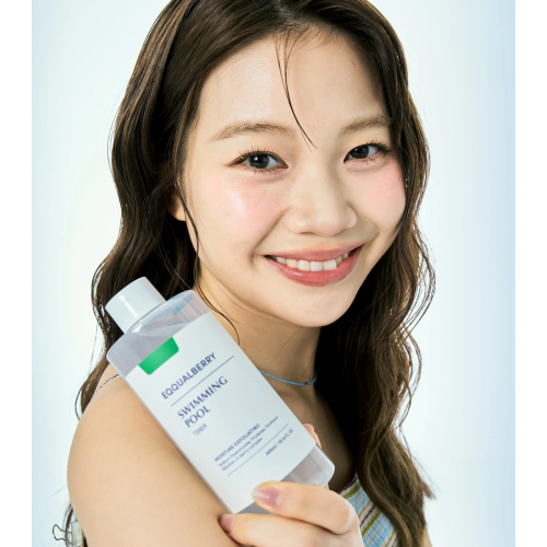 Eqqualberry - *Swimming Pool* - Sanft feuchtigkeitsspendendes und peelendes Gesichtswasser