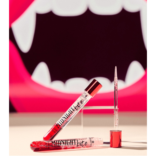 essence - Lippenöl Midnight Bite