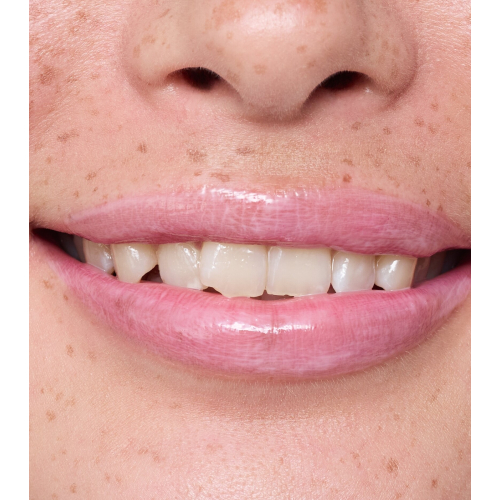 essence - Lippenbalsam Milky Glazed - 02: Strawberry Whip