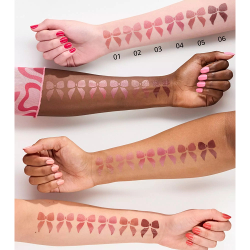 essence – Satin Lipstick Satin Glow – 01: Whole Latte Love