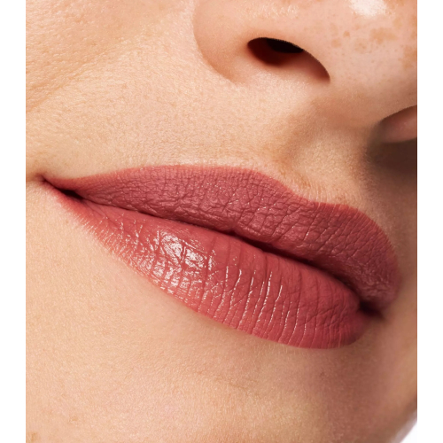 essence – Satin Lipstick Satin Glow – 05: Chai There!