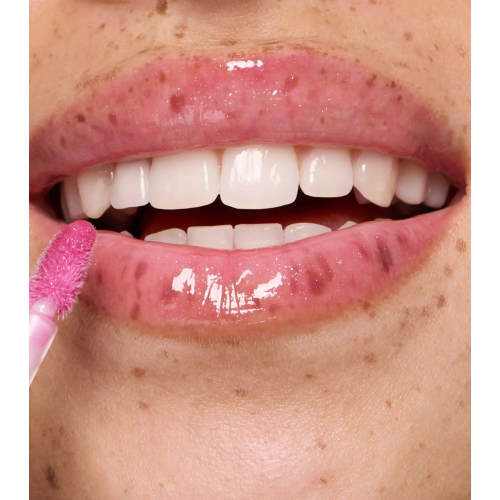 essence – Aufpolsternder Lipgloss Extreme Shine - 13: Glazed Berry