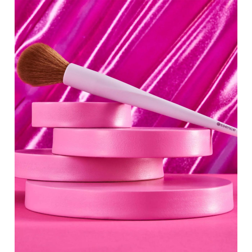 essence – Rouge- und Highlighter-Pinsel