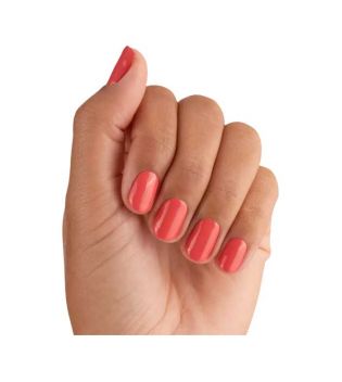 essence – Nagellack Gel Nail Colour - 052: Coral Me Maybe