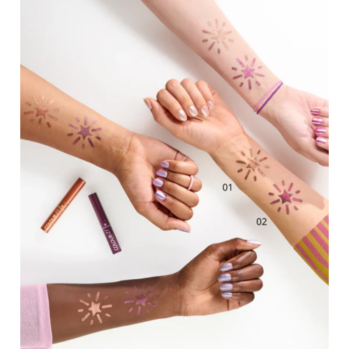 essence – Metallischer flüssiger Eyeliner  COLOUR it! - 01: Burnished Bronze