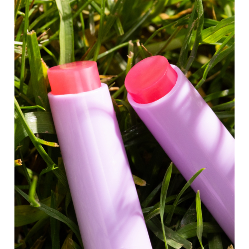 essence - *Glimmer in a Bubble* - Lippenbalsam