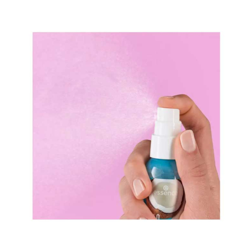 essence - *Hello, Good Stuff!* – Feuchtigkeitsspendendes Make-up Fixierspray