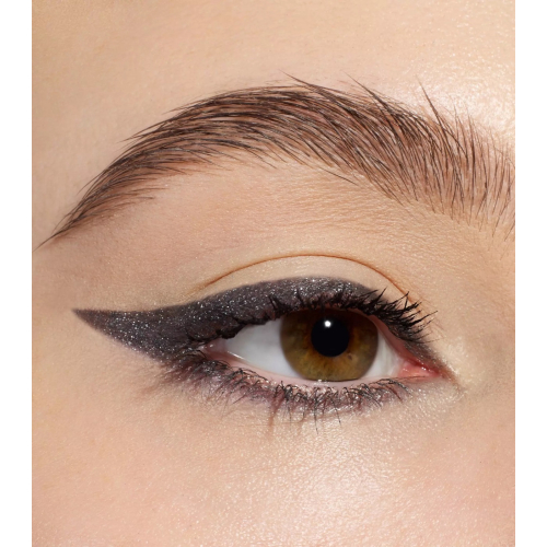 essence – Lidschattenstift Blend & Line - 05: Diamonds in the Sky