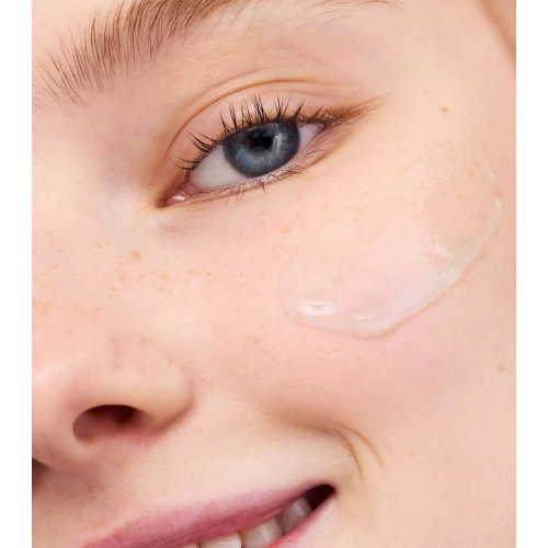 essence - *Superman* - Feuchtigkeitsspendende Make-up-Grundierung