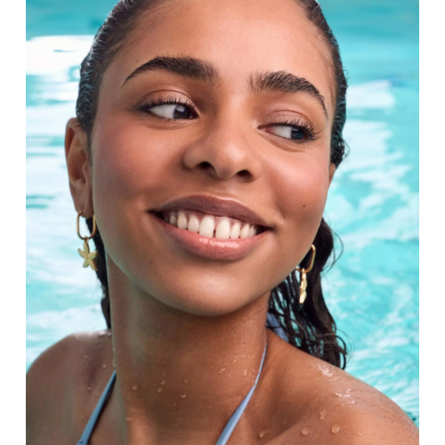 essence - *The Little Mermaid* - Peptid-Lipgloss - 02: Seaside Romance