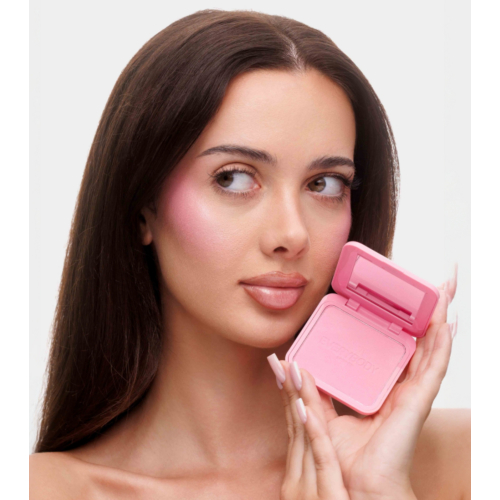 Everybody London – Puderrouge – Lily's Doll