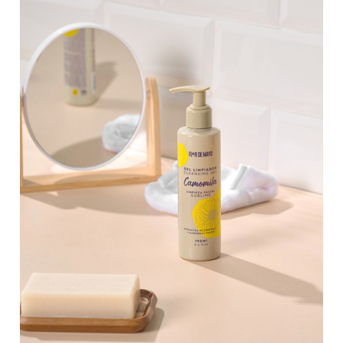 Flor de Mayo - Erhabenes Gesichtsreinigungsgel mit Kamille