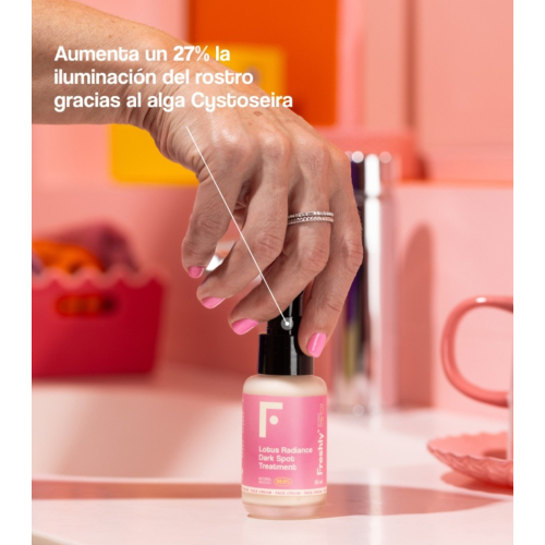 Freshly Cosmetics - Depigmentierende Gesichtscreme Lotus Radiance Dark Spot Treatment