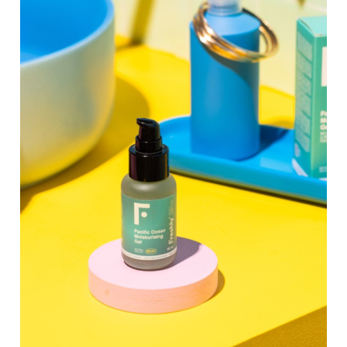 Freshly Cosmetics – Feuchtigkeitsspendende Gel-Gesichtscreme Pacific Ocean – Mischhaut und fettige Haut