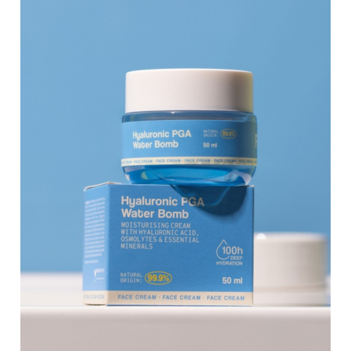 Freshly Cosmetics - Feuchtigkeitscreme mit Polyglutaminsäure Hyaluronic PGA Water Bomb