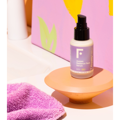 Freshly Cosmetics - Serum mit Azelainsäure Azelaic Radiance