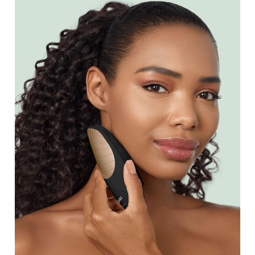 GESKE – Gesichtsreinigungs- und Massagebürste Sonic Thermo 6 in 1 – Schwarzgold