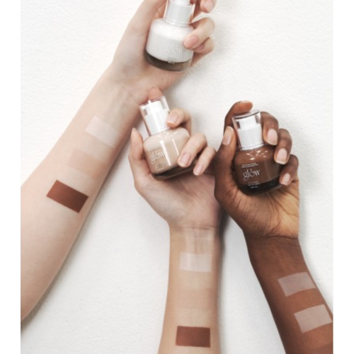 Glow – Feuchtigkeitsspendender Balsam für einen ebenmäßigen Hautton Breathable Blemish Balm – One