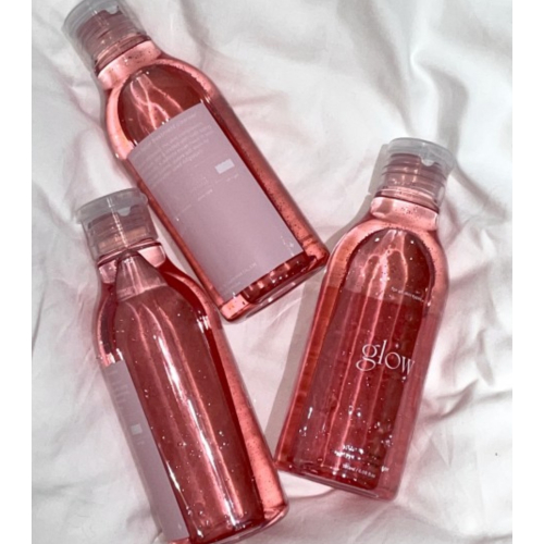 Glow - Hybrid-Gesichtsreiniger aus Öl und Gel Guava Facial Treatment Cleanser