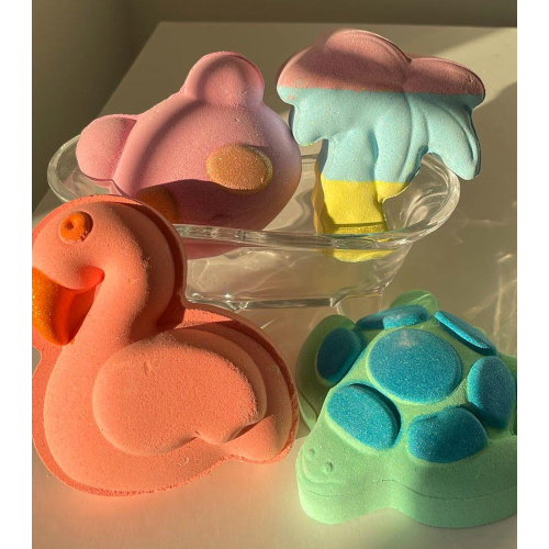 I Heart Revolution – Badebombe Panda Bath Fizzer