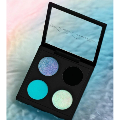 Karla Cosmetics - Mehrfarbige Schattenpalette „Sleepy Head“.