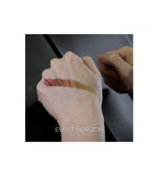 Lethal Cosmetics – Multichrome Lidschatten in Godet Magnetic™ – Event Horizon